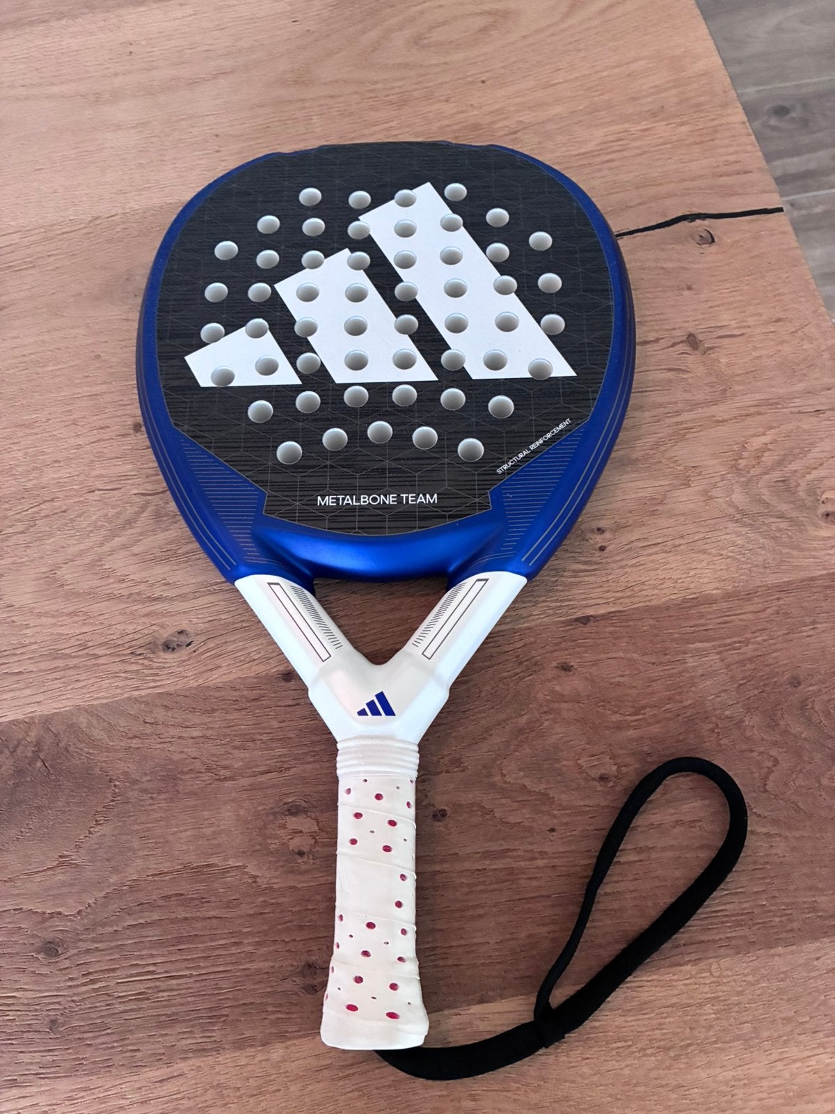 Nieuwe padelracket Adidas Metalbone Team, Sport en Fitness, Padel, Ophalen, Nieuw, Padelracket