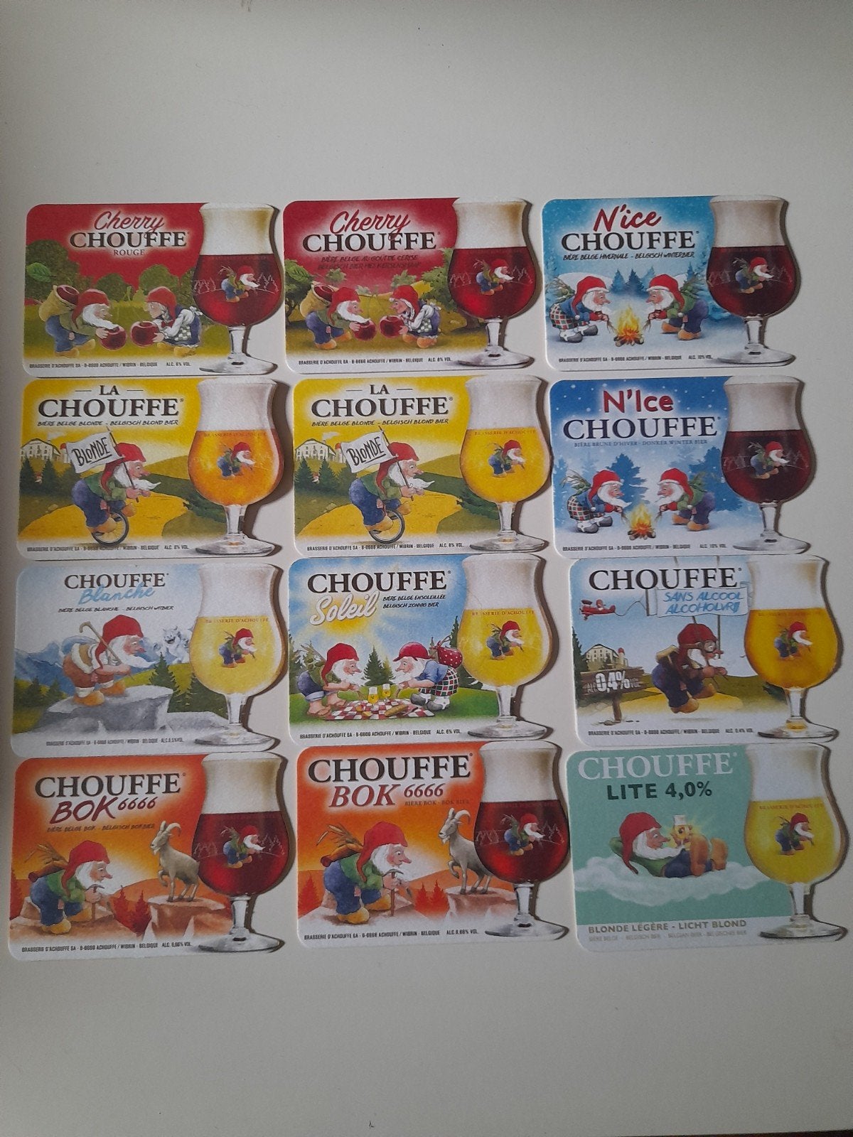 12 verschillende bierviltjes la chouffe, Verzamelen, Ophalen of Verzenden