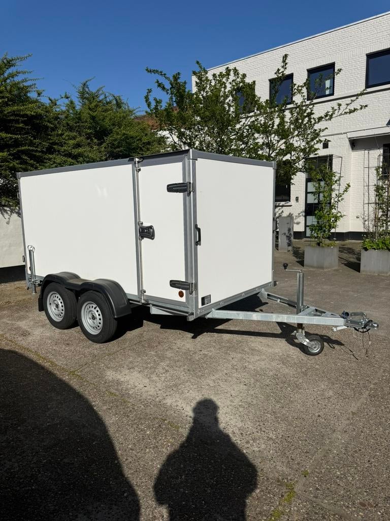 Remorque fermée de 750 kg, Autos : Divers, Remorques, Enlèvement, Comme neuf