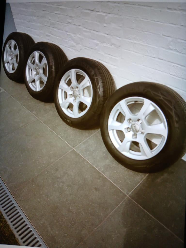 Origineel zomerset audi A4 steek 5x112  16 inch, Auto-onderdelen, Banden en Velgen, Ophalen, 16 inch, Band(en), Zomerbanden