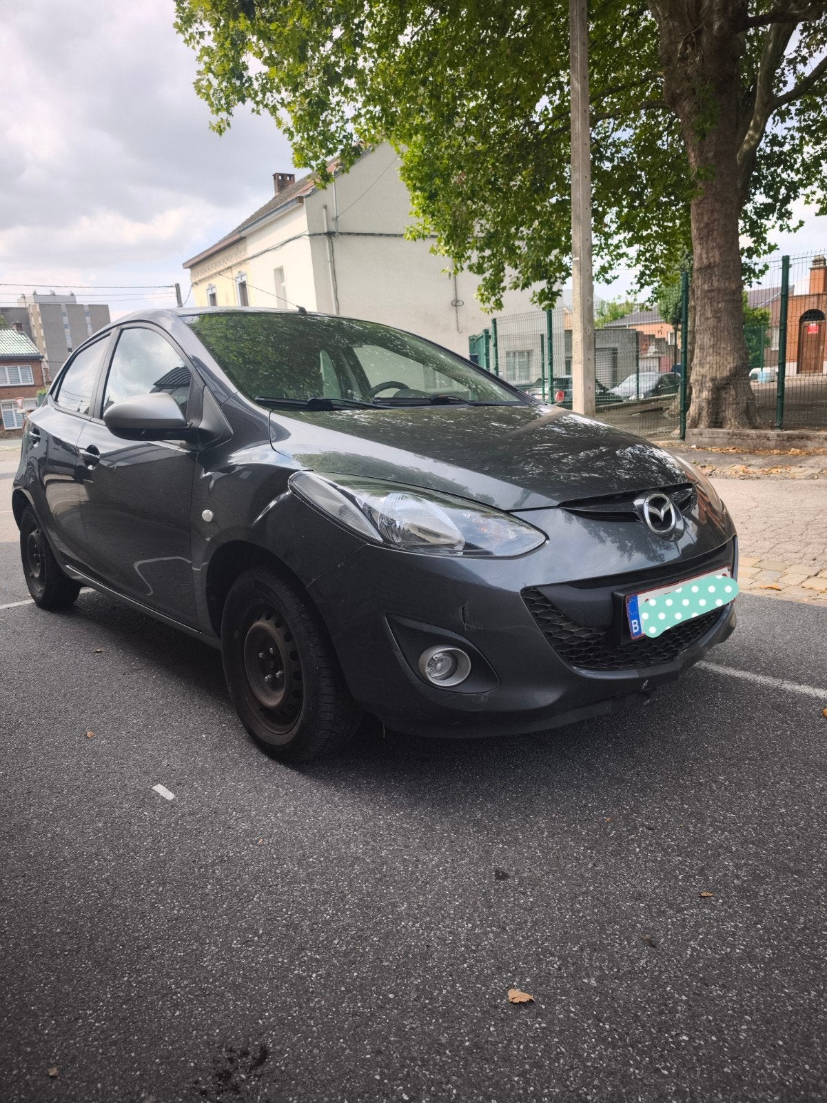 Mazda 2 essence 1.4, Entreprise, Boîte manuelle, Noir, 5 portes