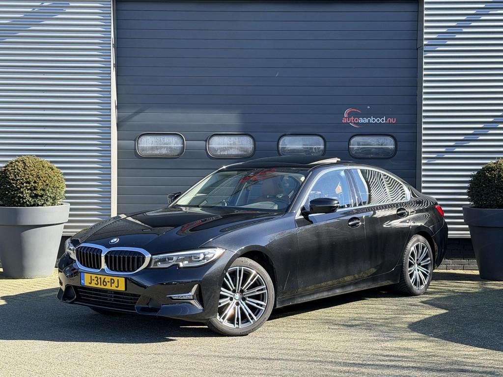 BMW 3-serie 320i High Executive | Panoramadak | Camera | Led, Auto's, Automaat, Achterwielaandrijving, Gebruikt, 4 cilinders