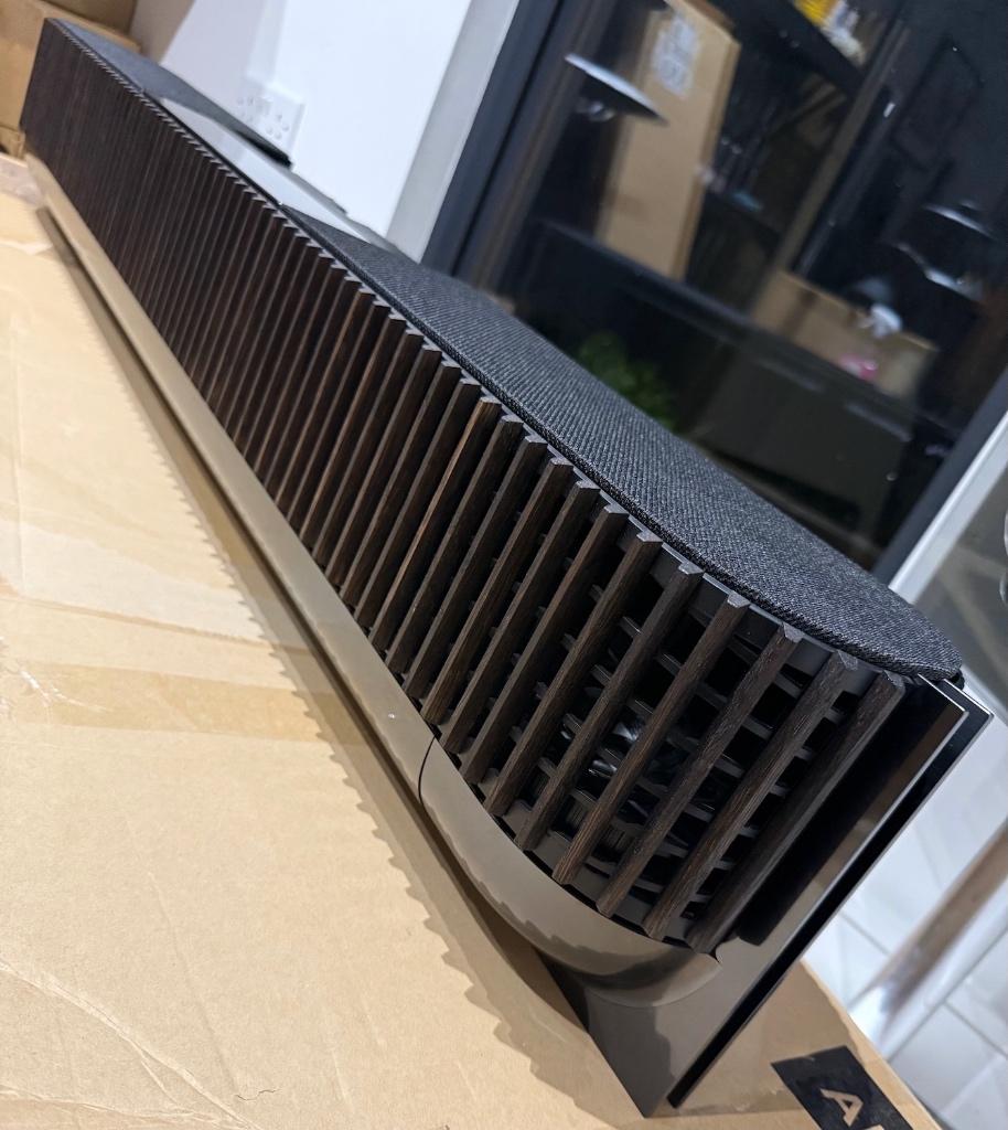 Bang & Olufsen Beosound Theatre 55 Black Anthracite - B&O, Audio, Tv en Foto, Ophalen, Info@bang-olufsen.dk, Zo goed als nieuw