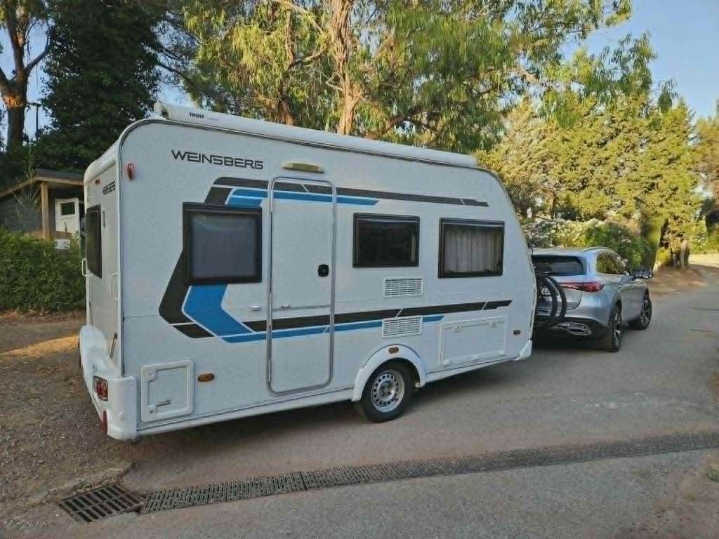 Weinsberg Cara Two 390 QD (2018) – FULL OPTION – merk Knaus, Caravans en Kamperen, Caravans, Schokbreker, Dwarsbed, Treinzit, Particulier