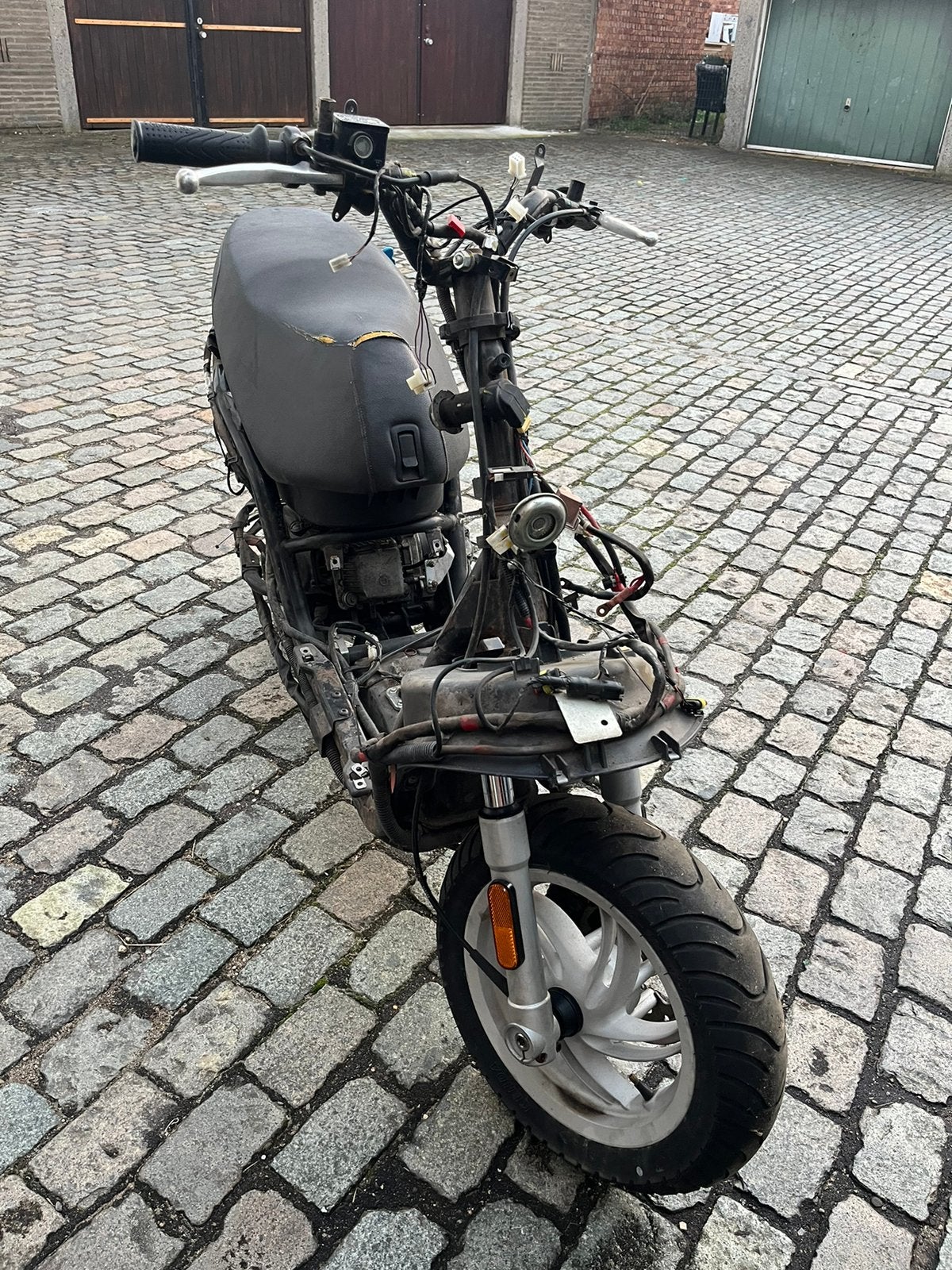 Piaggio new fly voor onderdelen, Ophalen, Fly