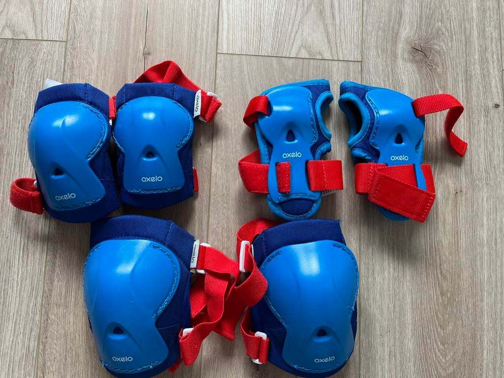 Lot de protection pour skateboard ou trottinette enfant, Enlèvement, Neuf, Autres types