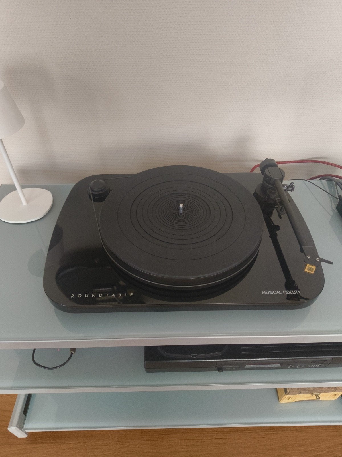 Musical fidelity roundtable+lineaire voeding, Audio, Tv en Foto, Ophalen, Platenspeler