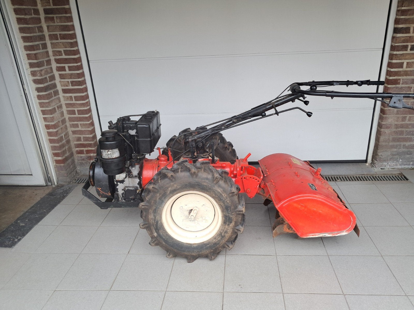 Motoculteur  PASQUALI 18HP Diesel, Enlèvement, Comme neuf, Cultivateur
