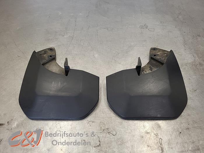 Bavette d'un Ford Transit, -, 3 mois de garantie, -, -
