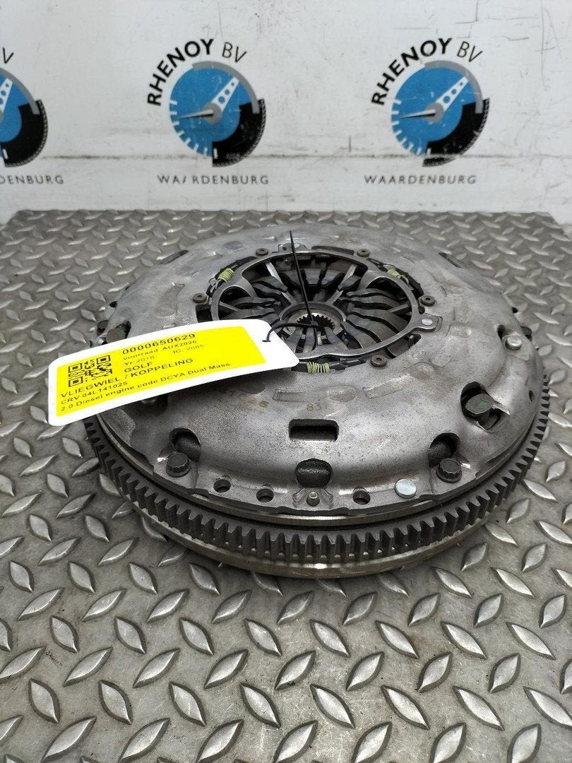 VOLKSWAGEN GOLF VLIEGWIEL / KOPPELING 04L141025 2018, Autos : Pièces & Accessoires, Enlèvement ou Envoi, Utilisé, ARN reconnu