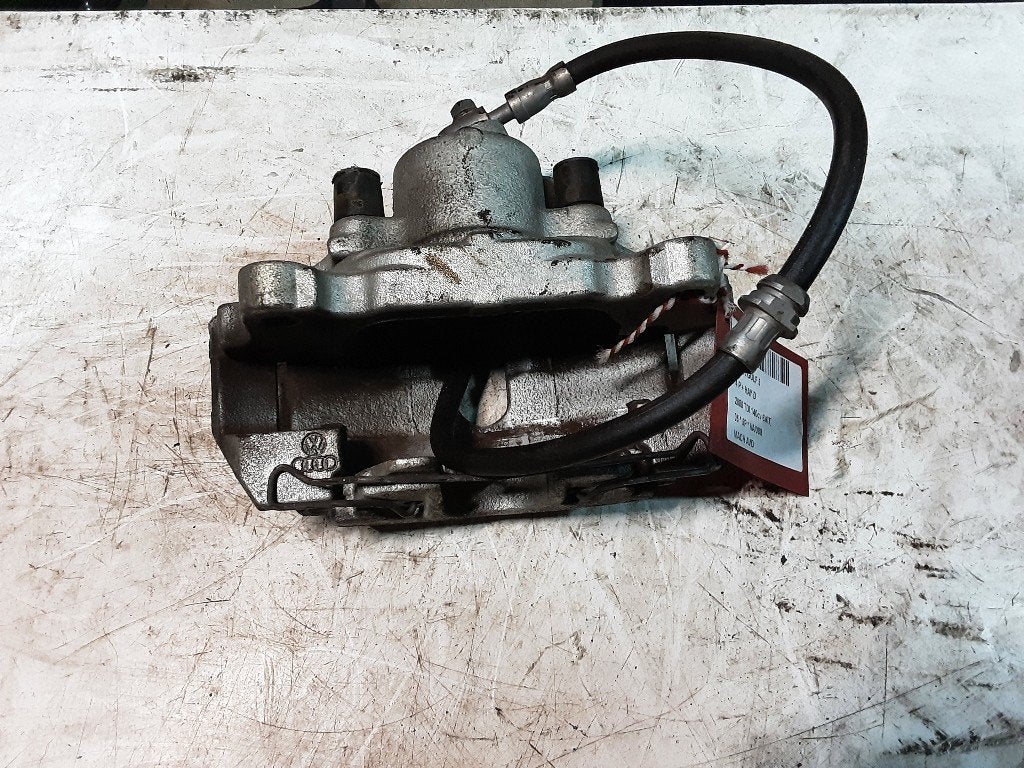 ETRIER DE FREIN AVANT DROIT Volkswagen Golf V (1K1), Volkswagen, Mevr. I. Hauben, Utilisé, Rue de l'Espoir 34 34
4030  GRIVEGNÉE, BE