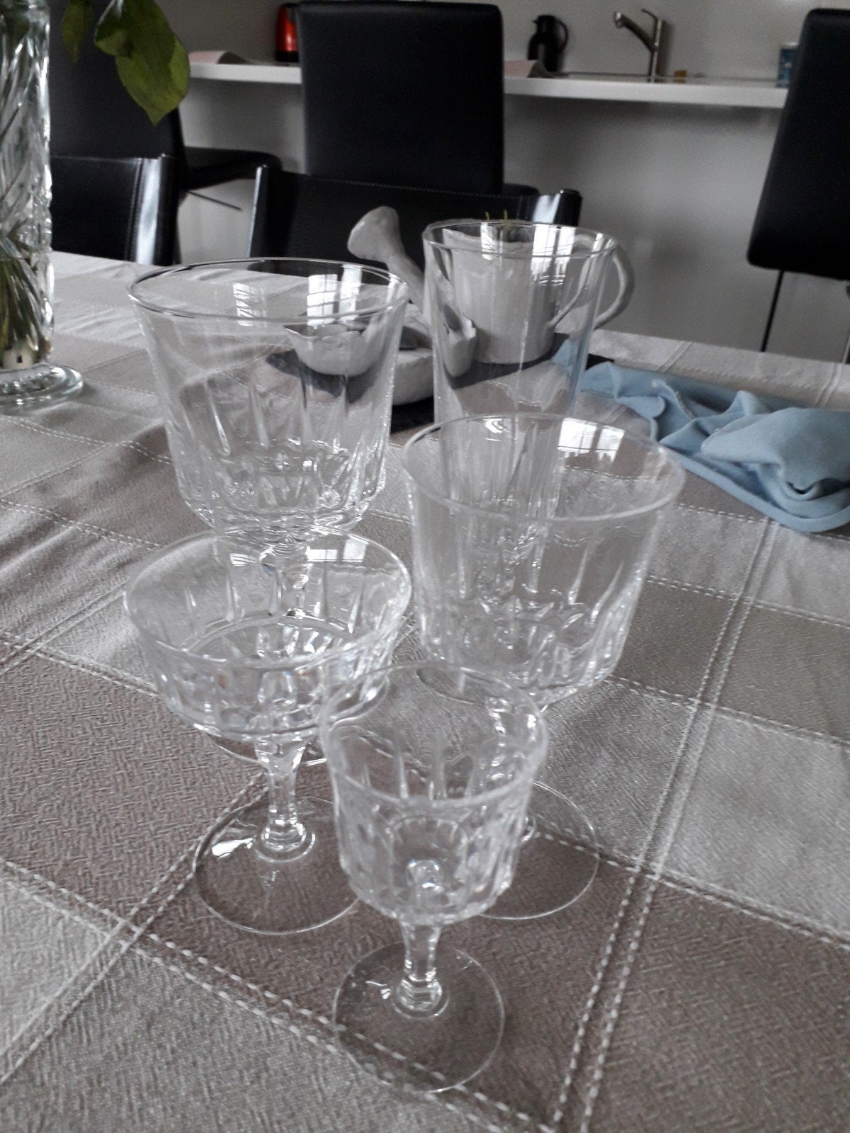 Mooie kristallen glazen 57stuks, Verzamelen, Glas en Drinkglazen, Ophalen