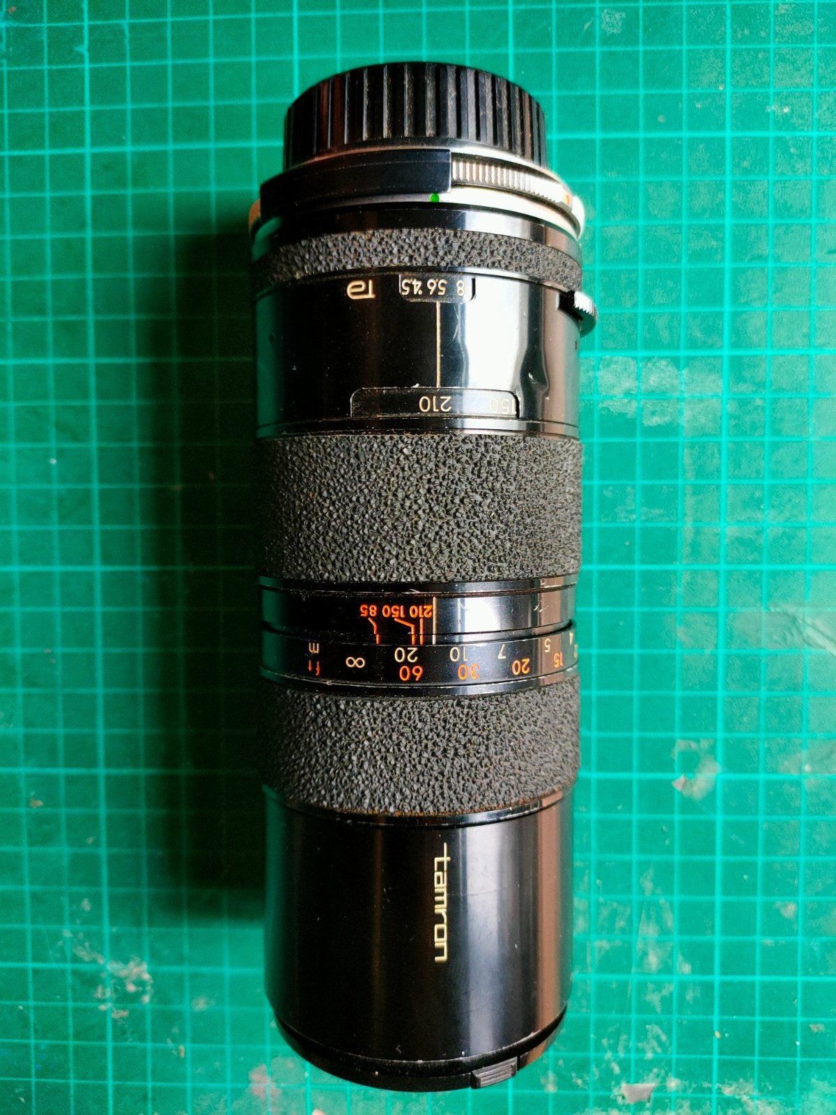 Objectif Tamron pour Minolta 85-210mm f:4.5//5.6, TV, Hi-fi & Vidéo, 85 mm, Enlèvement ou Envoi, Zoom, Téléobjectif