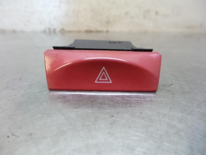 Commutateur éclairage d'urgence d'un Fiat Stilo, -, 3 mois de garantie, Utilisé, Fiat