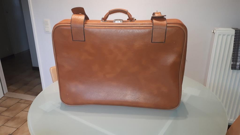 Étui de voyage ancien, Bijoux, Sacs & Beauté, Sacs | Cartables, Enlèvement