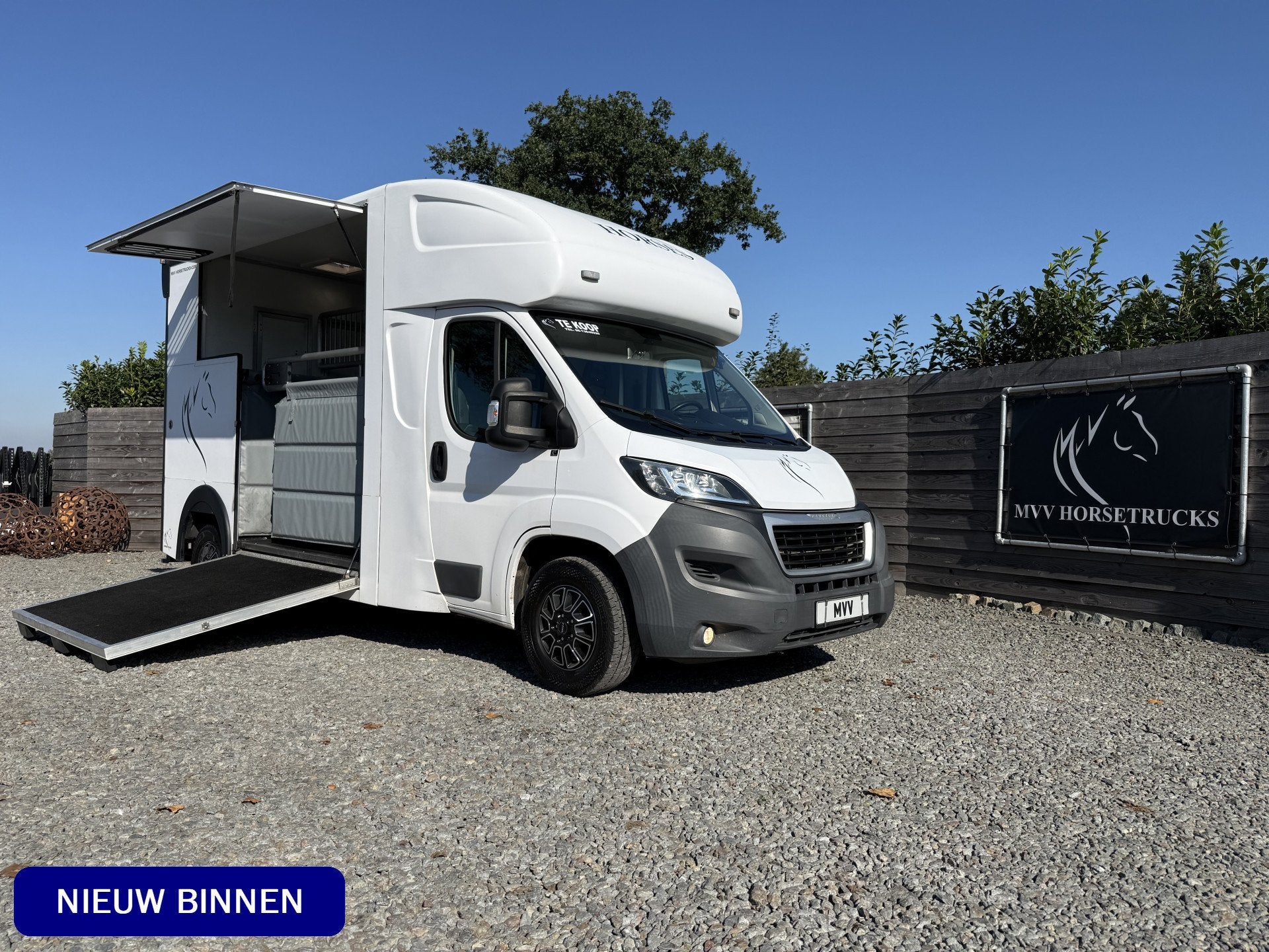 Peugeot Boxer | HORSETRUCK | MSG STABLEHOPPER | COMPETITION, Dieren en Toebehoren, Weduwestraat 12
4884MV  WERNHOUT, NL, Paardenwagentje NL | MVV HORSETRUCKS