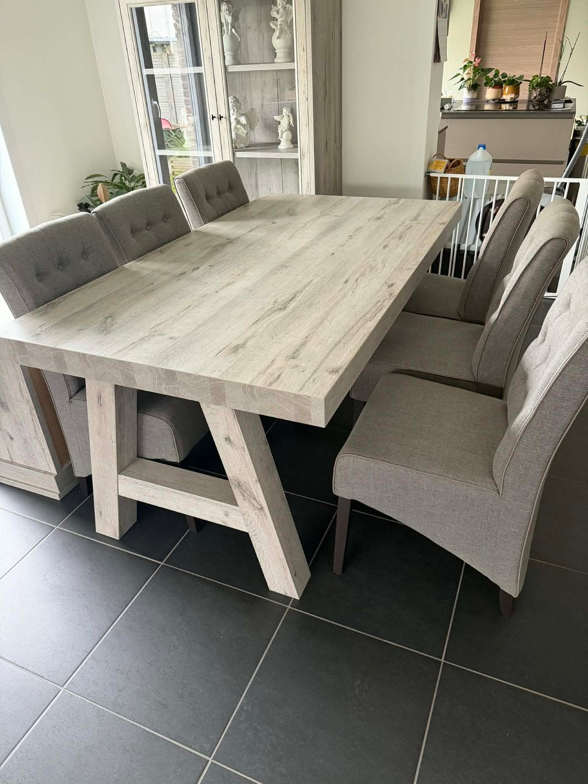 Tafel zonder stoelen, Huis en Inrichting, Ophalen, Zo goed als nieuw