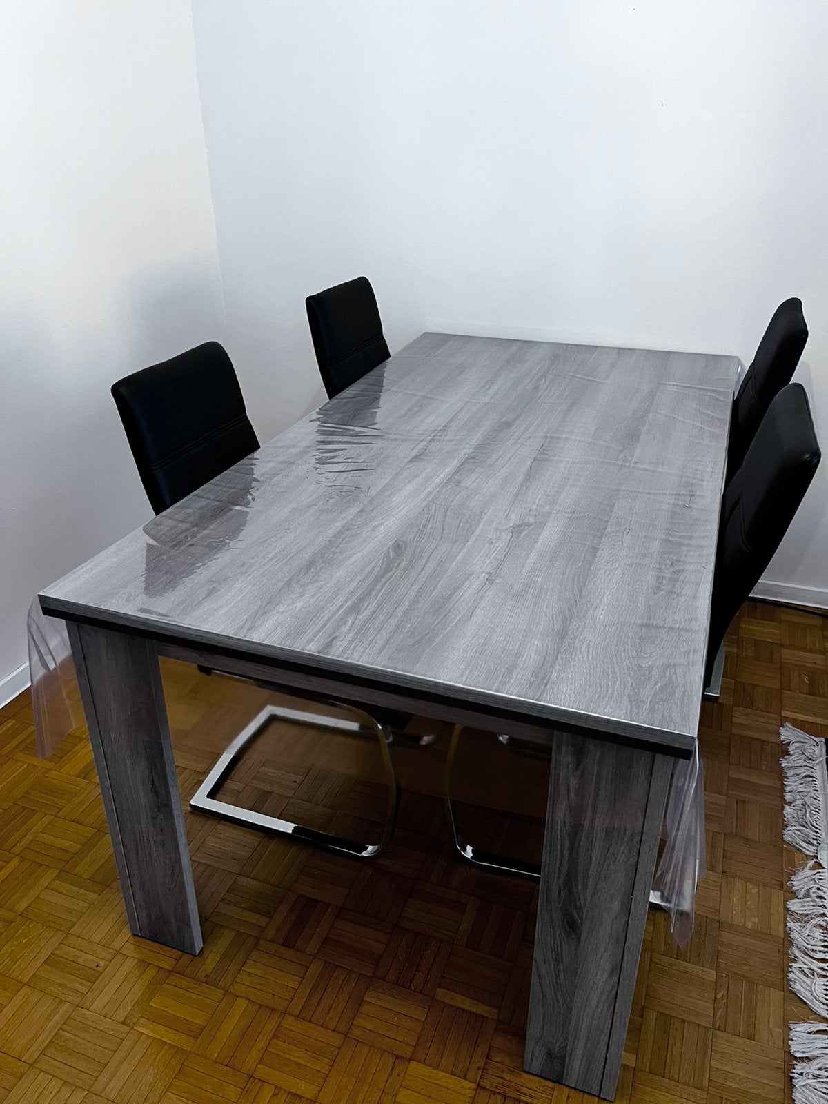 Eet tafel met 4 stoelen, Ophalen