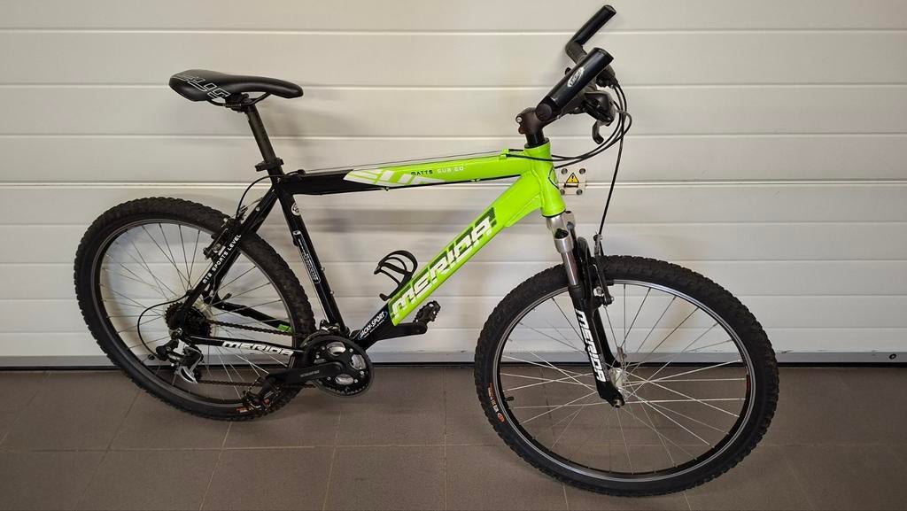 VTT MERIDA Matts Sub 20, Enlèvement, Utilisé, Plus de 20 vitesses, Suspension