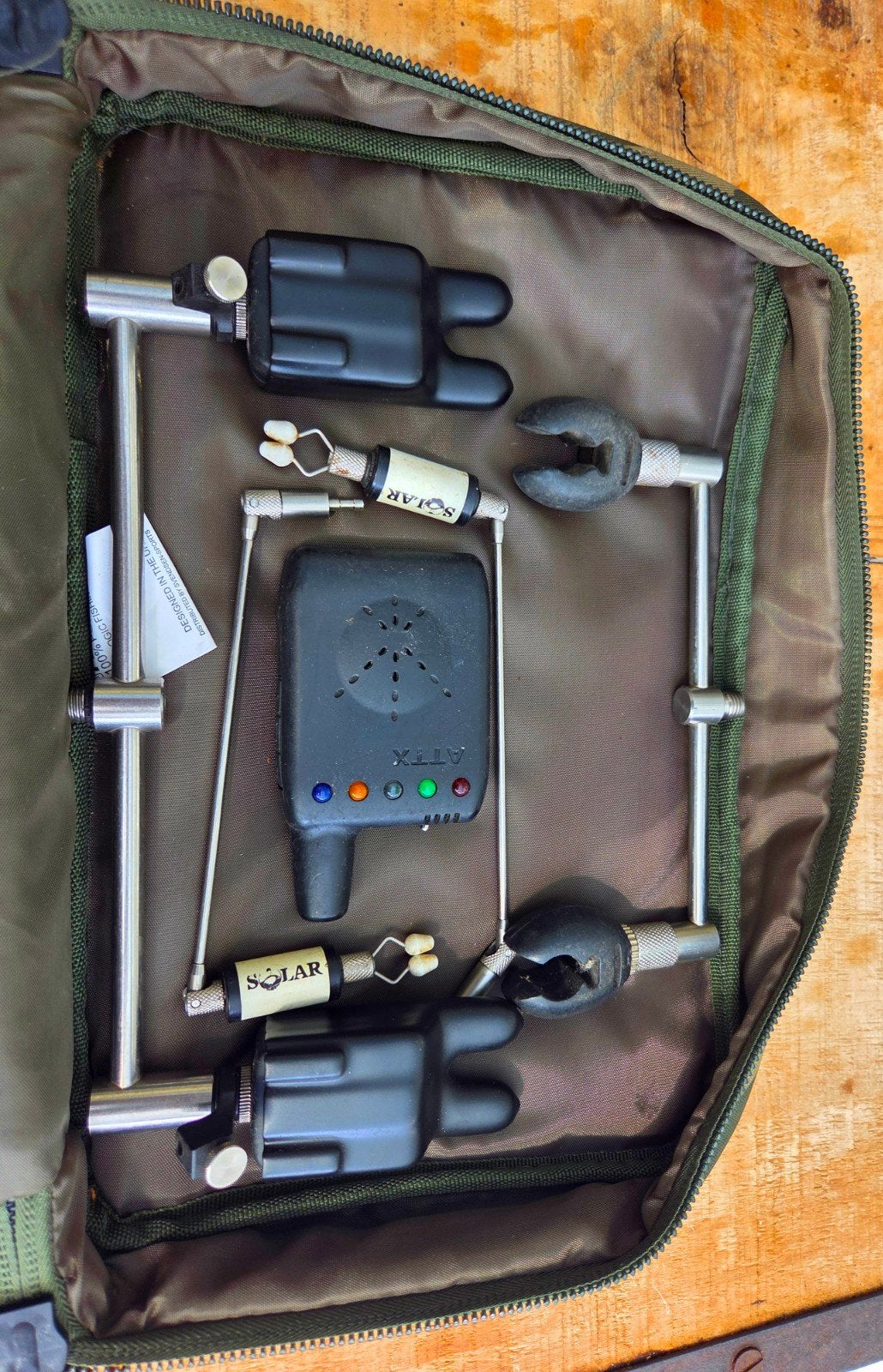 kit detecteur/piques SOLAR /GARDNER ATTX, Sports nautiques & Bateaux, Pêche à la ligne | Carpes, Enlèvement ou Envoi, Utilisé