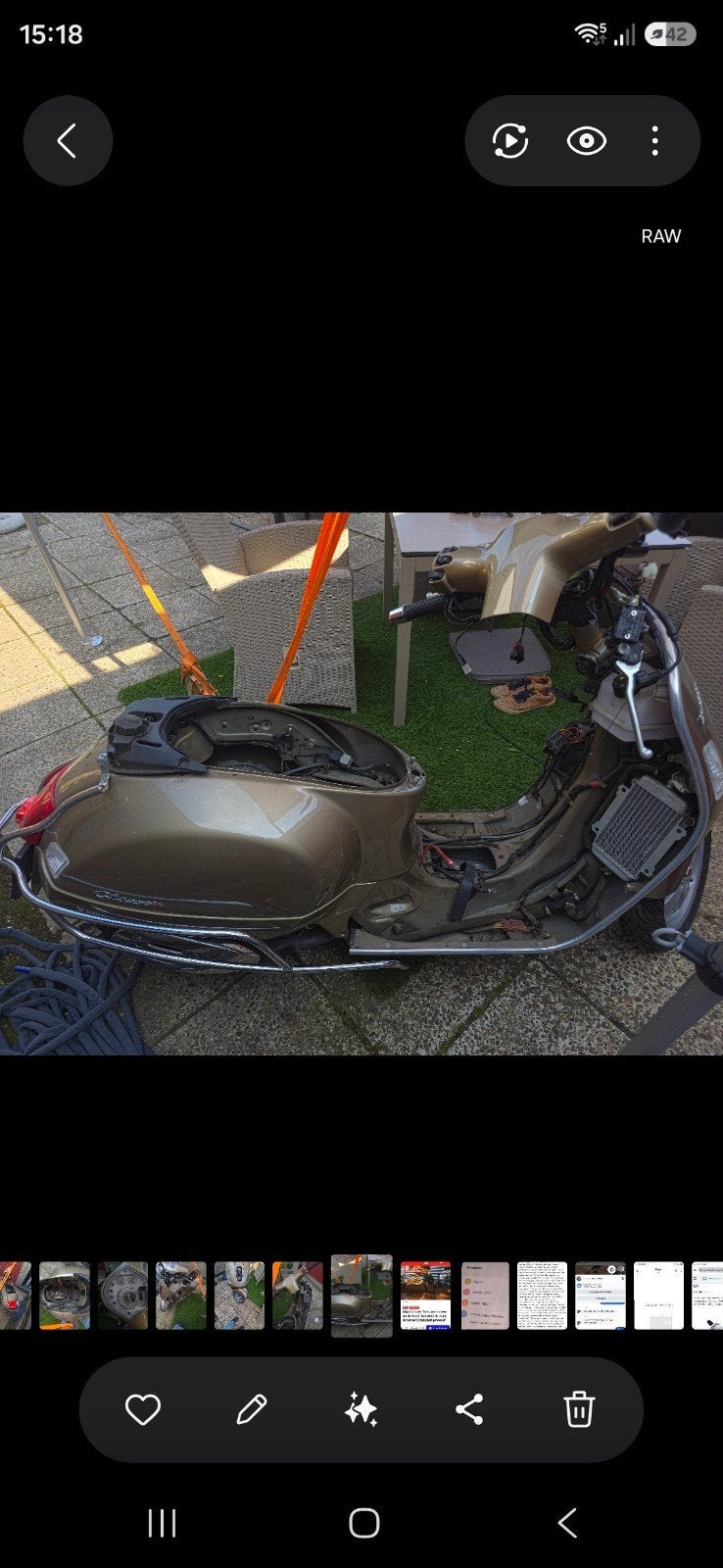 vespa voor onderdelen accident vooraan, Fietsen en Brommers, Ophalen