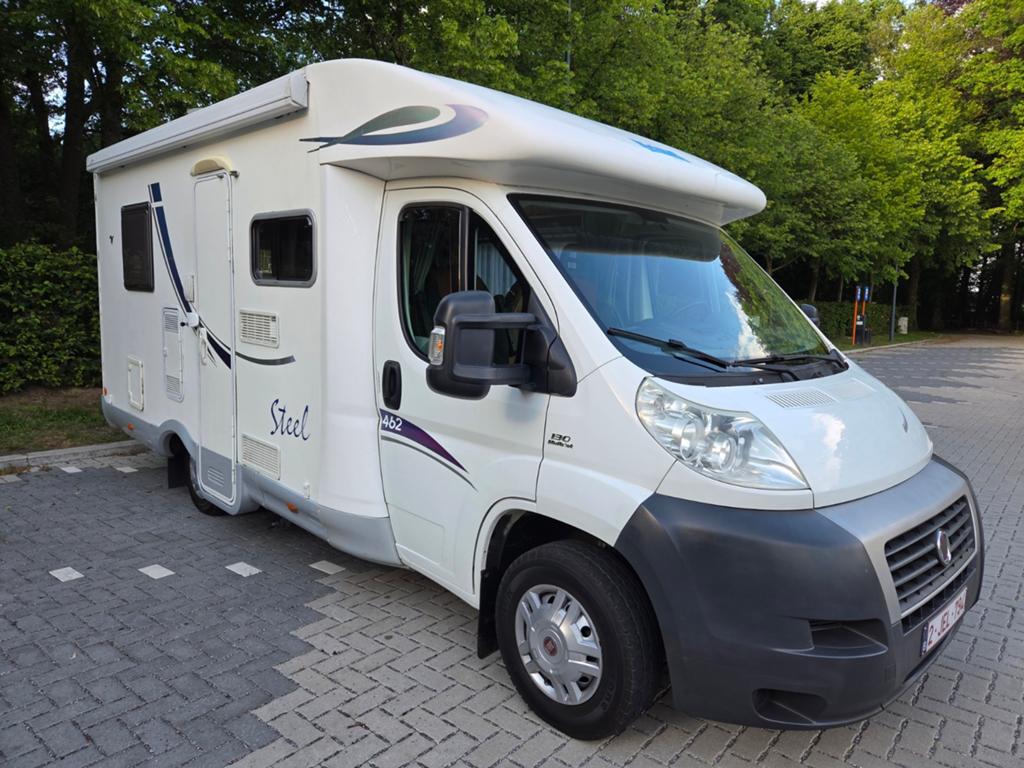 Mclouis P700 op Fiat ducato 2.3 multijet 130pk mooie staat., Caravans en Kamperen, Mobilhomes, Fiat, Diesel, Particulier, Half-integraal