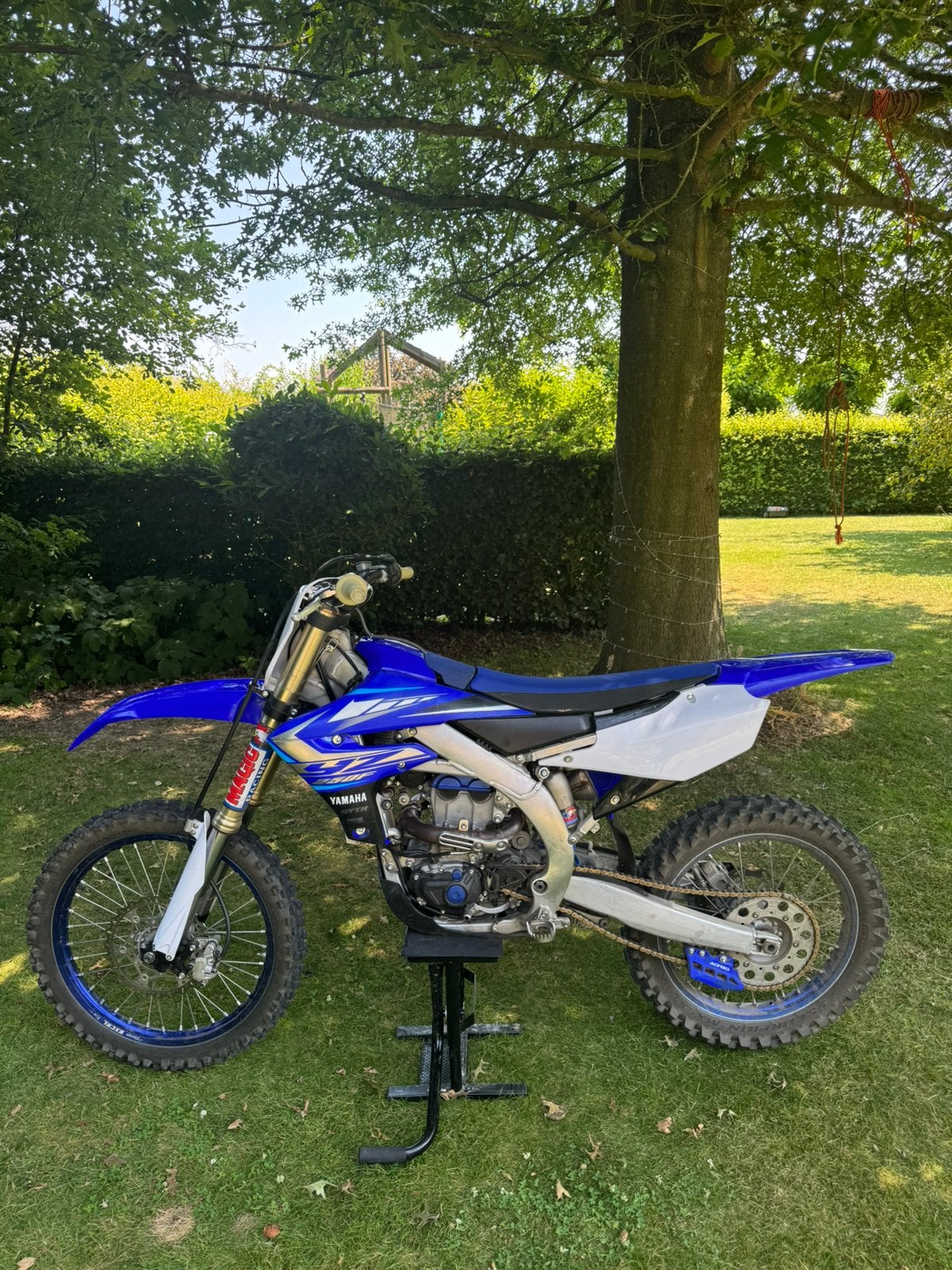 250 YZF, Particulier, Neuf