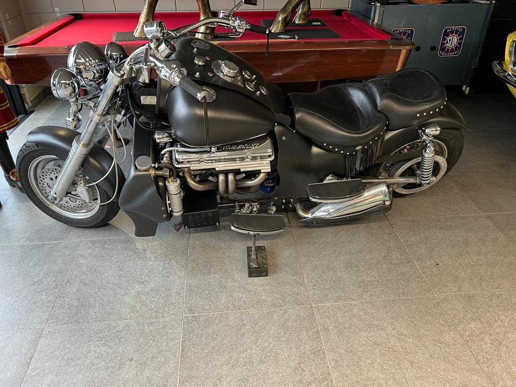 Brute - Bigbrute - Motorcycle, Motoren, Bedrijf, Overig, Brute