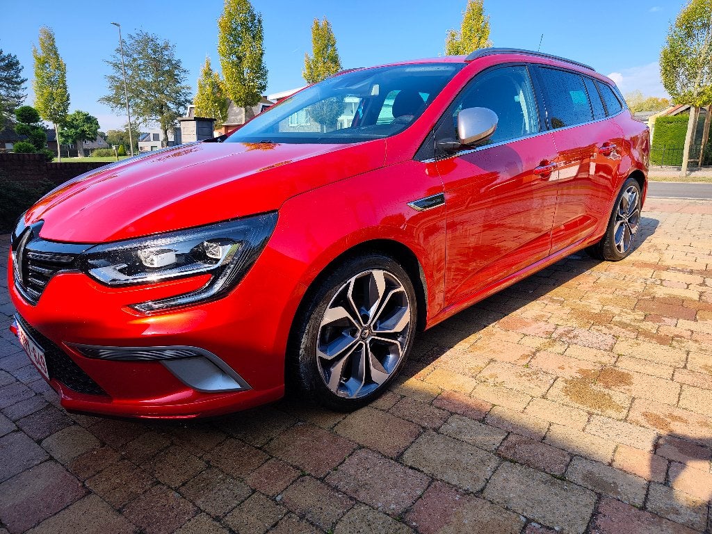 renault megane GT-line uit 2019., Voorwielaandrijving, Dealer onderhouden, 4 cilinders, Handgeschakeld