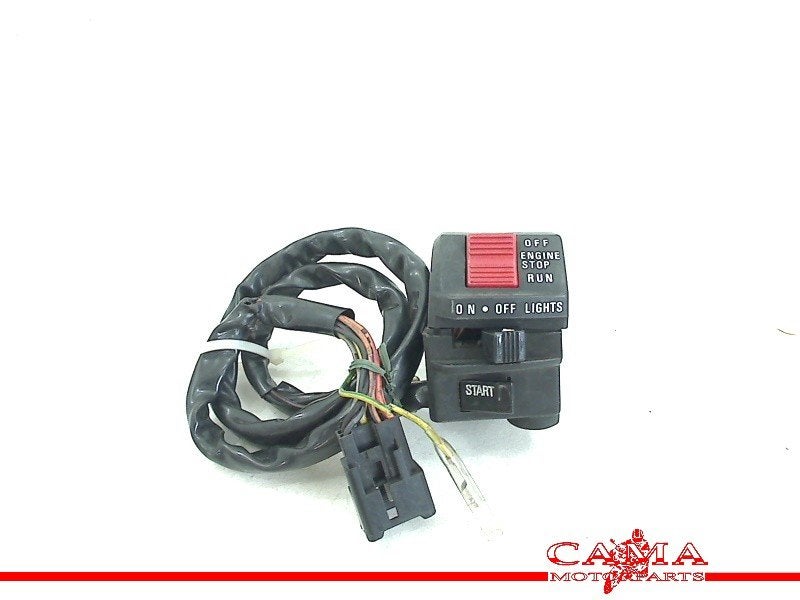STUURSCHAKELAAR RECHTS RF 600 R 1995-1998 (RF600R GN76A), Motoren, Dhr. S. di Majo, Gebruikt, Info@cama-motorparts.nl, P.J. Troelstraweg 8 8
3144 CX  MAASSLUIS, NL