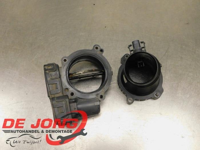 Boîtier accélérateur d'un Mercedes CLA, Autos : Pièces & Accessoires, 3 mois de garantie, Utilisé, -, -