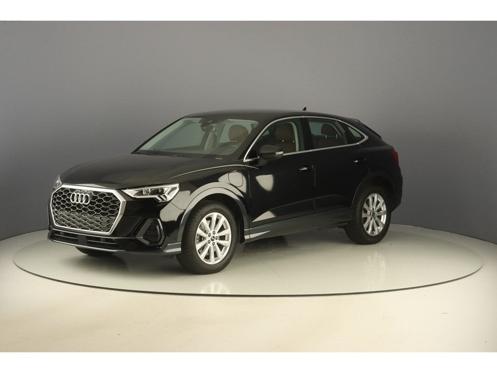 Audi Q3 SB 1.4TFSIe 245pk S-Tronic Pack Platinum, Auto's, Automaat, 245 pk, Euro 6, Zwart