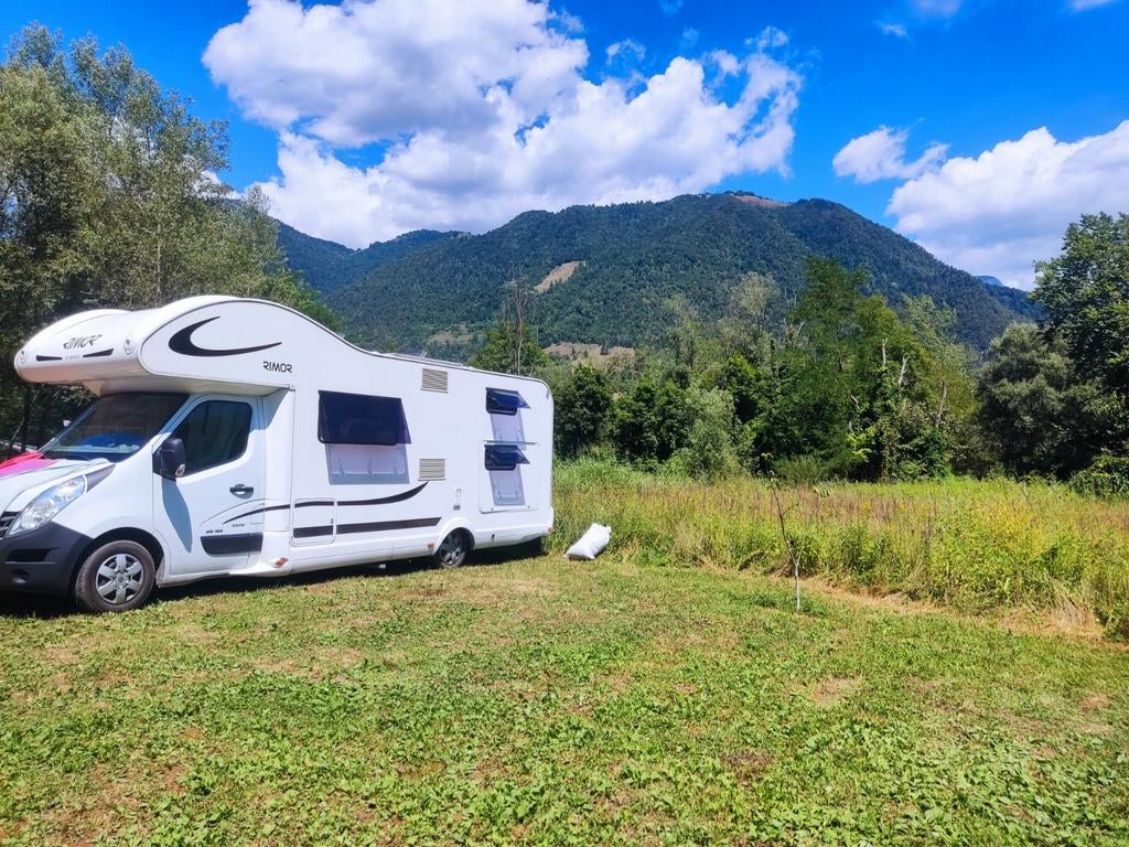 Rimor katamarano sound, Caravanes & Camping, Camping-cars, Particulier, Plus de 6, Alcôve, Rimor, Autres marques, 7 à 8 mètres