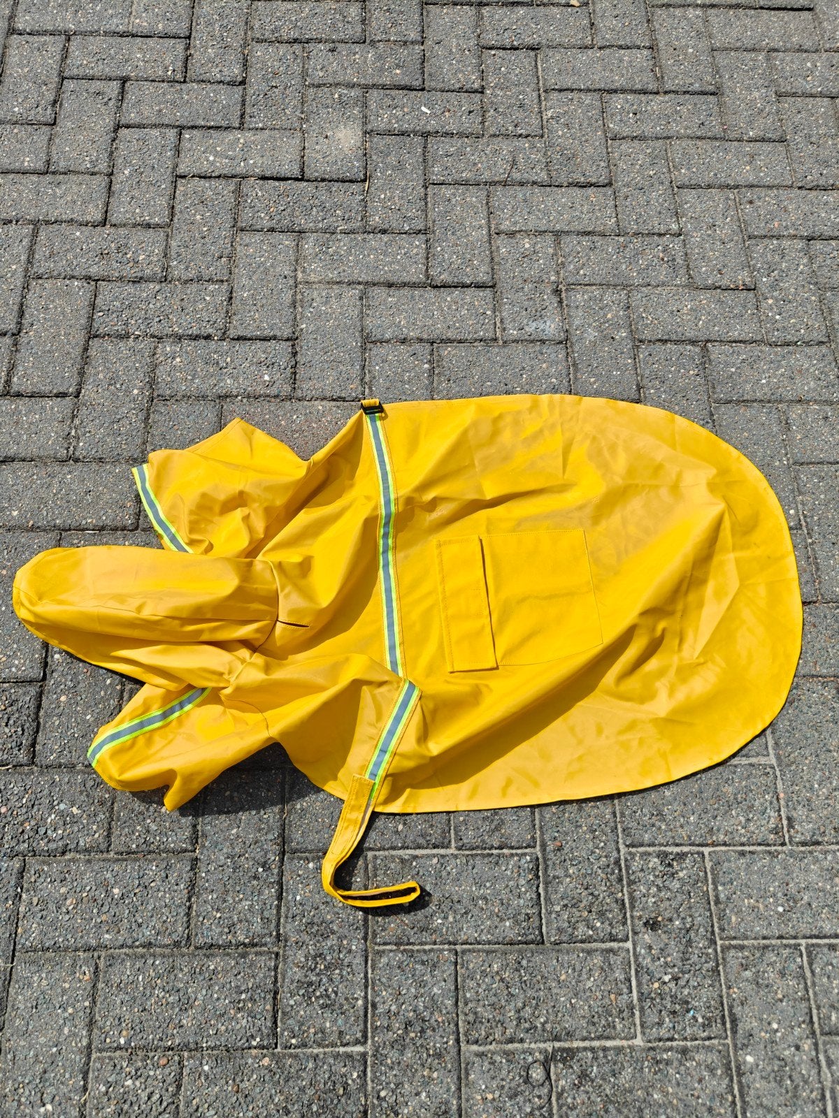Regenjas voor grote hond – geel, waterdicht, Ophalen, Zo goed als nieuw, Overige typen