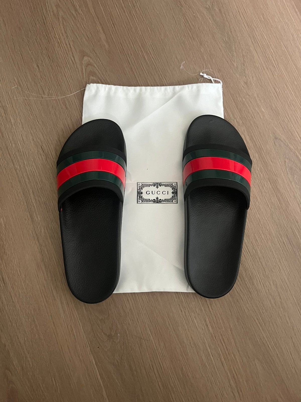 Gucci slippers, Sport en Fitness, Vechtsporten en Zelfverdediging, Ophalen of Verzenden, Zo goed als nieuw
