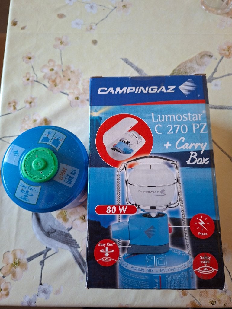 Campingaz lumostar C270 PZ gaslamp nieuw nooit gebruikt, Caravans en Kamperen, Kampeeraccessoires, Ophalen, Nieuw