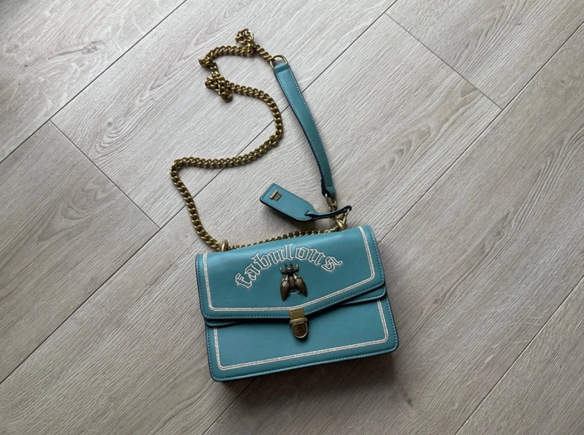 Thailand fashion brand Lyn crossbody bag bee shoulder bag, Enlèvement