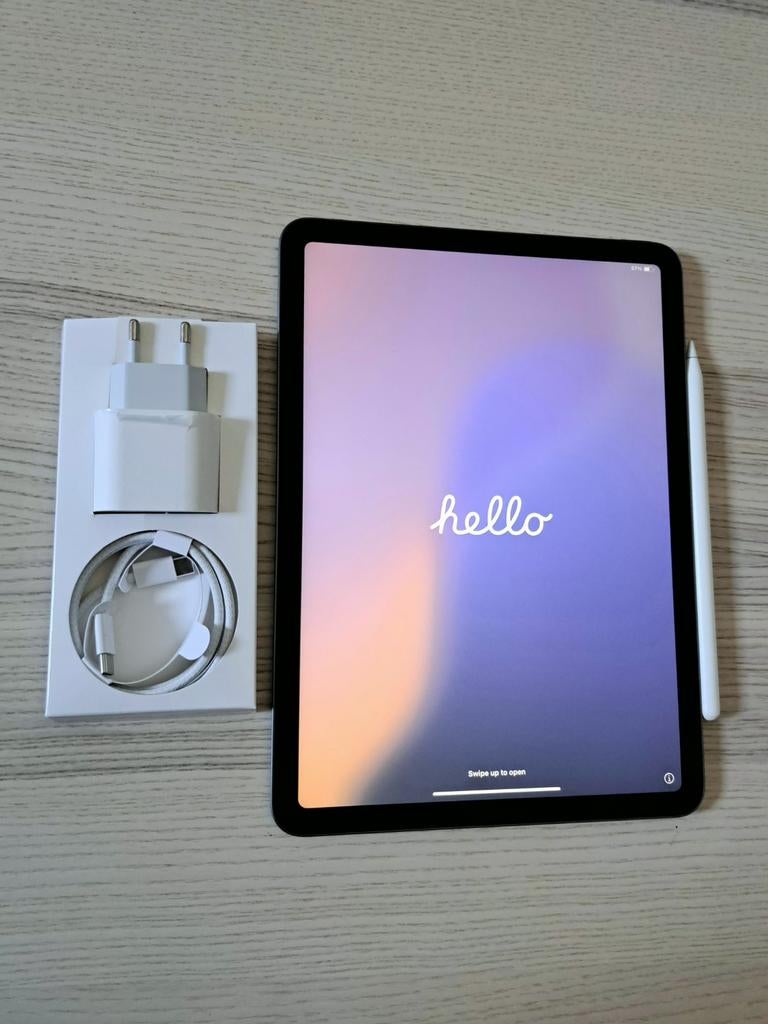 iPad Air 4 64Go + Apple Pencil 2 + chargeur – Très bon état, Informatique & Logiciels, Apple iPad Tablettes, Comme neuf, Apple iPad Air