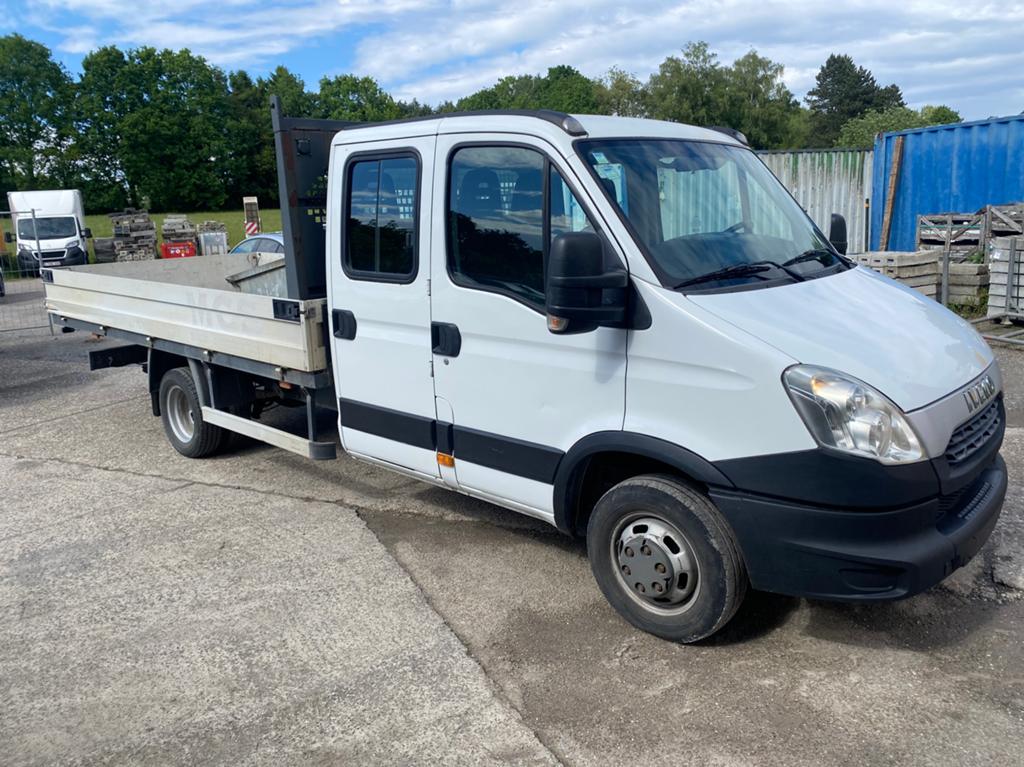 Iveco daily 40C15 dako 3,5T, Achterwielaandrijving, Iveco, Leder, Bedrijf