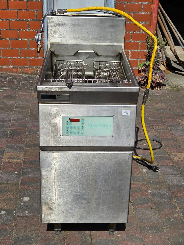 Kiremko friteuze, Enlèvement, Utilisé, Cuisinière, Friteuse et Grils