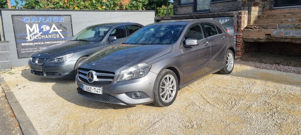 Mercedes A180 Bleu Efficiency, Auto's, 4 cilinders, Leder en Stof, 1595 cc, Bedrijf