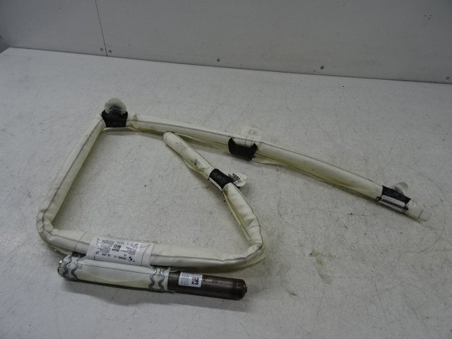 AIRBAG TOIT DROIT BMW 1 serie (F20) (01-2010/06-2019), Utilisé, BMW, Petuelring 130
80809  München, DE, Bayerische Motoren Werke AG