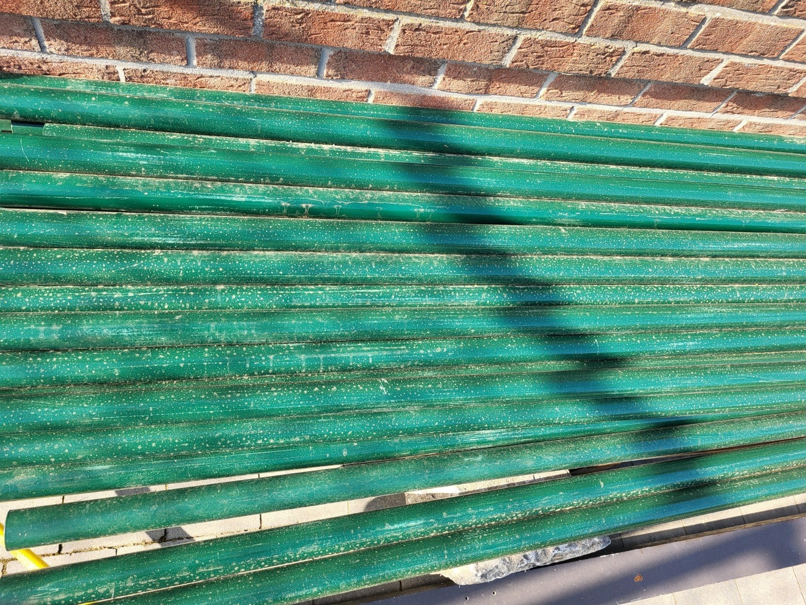 Nieuwe groene afsluitingspalen
Voor mijn tuin heb i, Enlèvement, Poteaux
