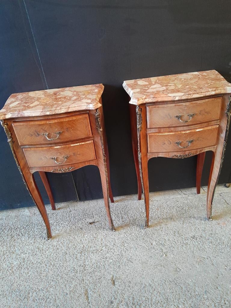 Paire de tables de nuit marqueterie bronze marbre intact, Enlèvement