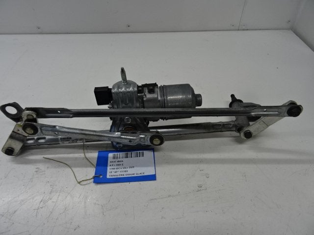 MECANISME ESSUIE-GLACE Seat Ibiza ST (6J8) (6R1955023C), Mevr. I. Hauben, Utilisé, Rue de l'Espoir 34 34
4030  GRIVEGNÉE, BE, Info@Collignon.be
