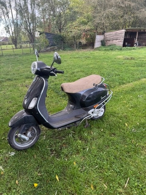 Vespa LX50, Vélos & Vélomoteurs, 278 cm³, Classe B (45 km/h), Enlèvement, Utilisé
