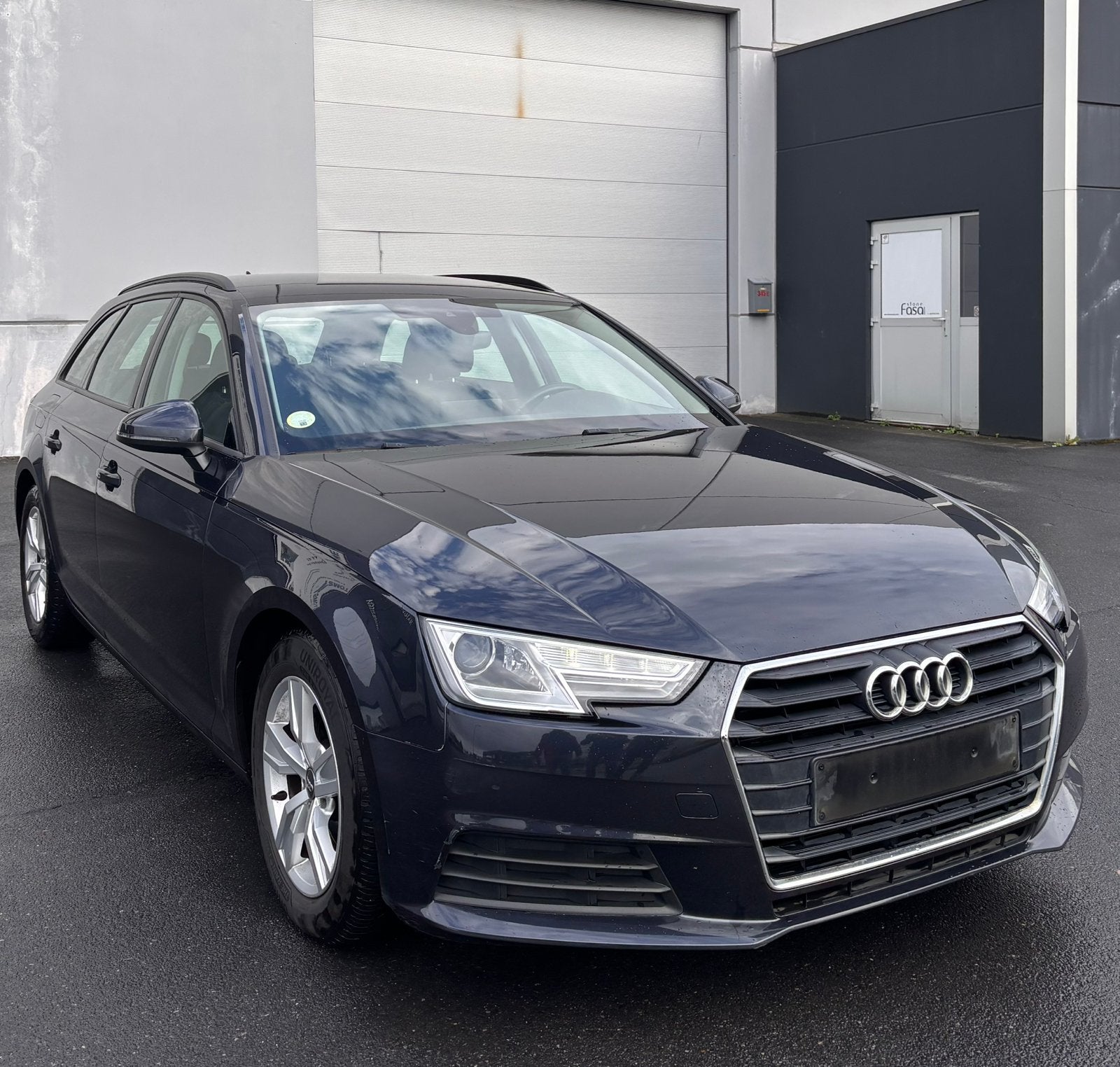 Audi A4 2.0 TDI - BJ:2016 - MANUEEL +-207.000KM, Auto's, 110 kW, A4, 5 deurs, Particulier