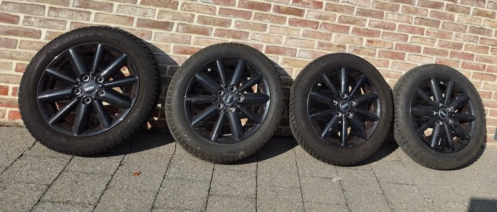 Originele MINI 16" winterset – Dunlop DOT 4225, Auto-onderdelen, Banden en Velgen, Ophalen, Gebruikt, 16 inch, 175 mm