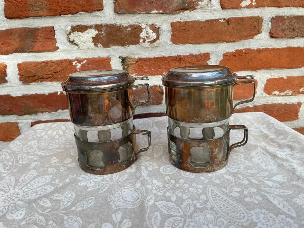 2 oude verzilverde koffiefilters - gestempeld, Antiek en Kunst, Ophalen