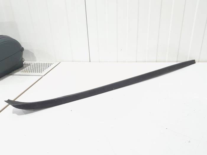Cadre pare-brise d'un Seat Ibiza, Autos : Pièces & Accessoires, -, 3 mois de garantie, Utilisé, -